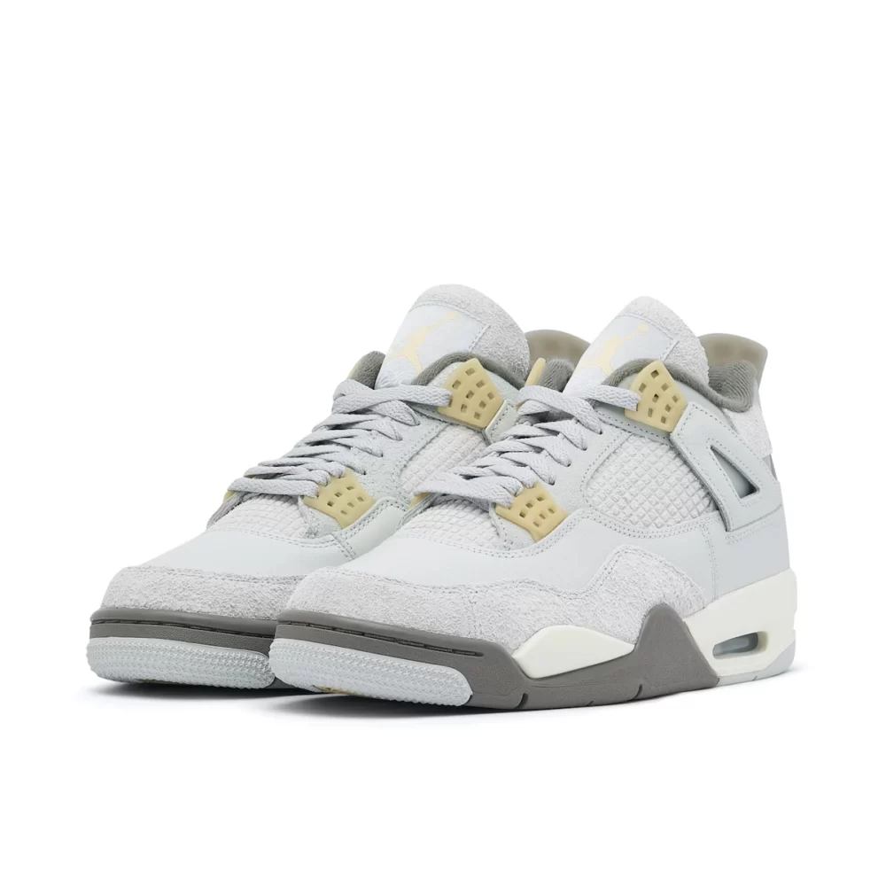 Air Jordan 4 SE Craft Photon Dust - Image 4