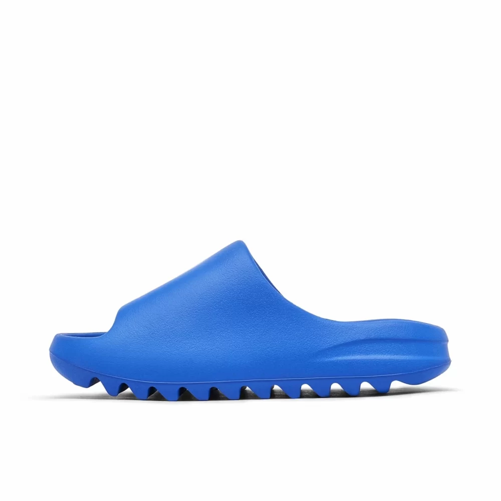 Yeezy Slide Azure - Image 2