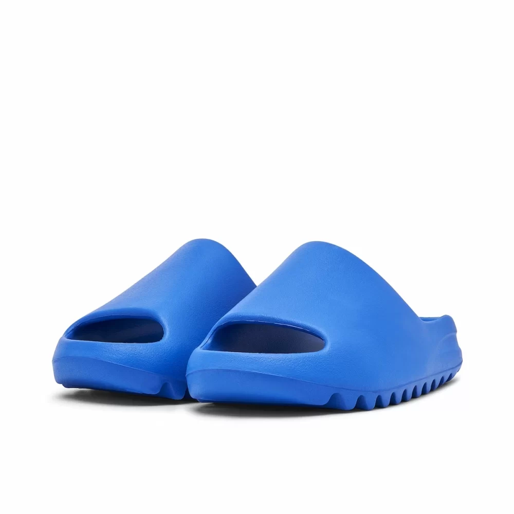 Yeezy Slide Azure - Image 4